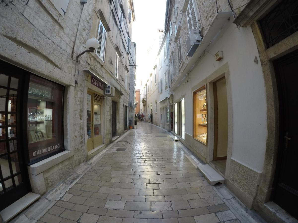 D Room Old Town Center Zadar Eksteriør billede