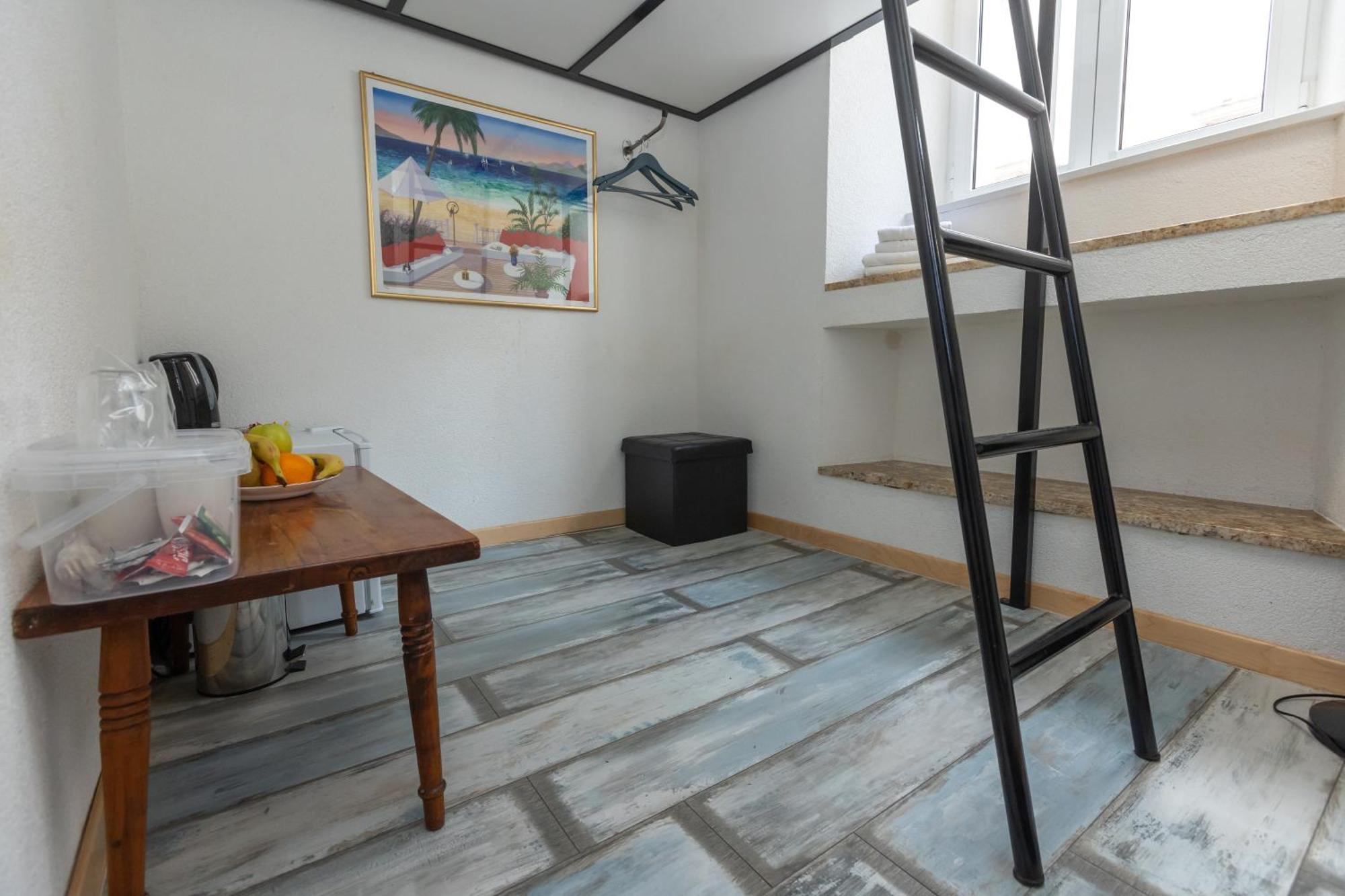D Room Old Town Center Zadar Eksteriør billede